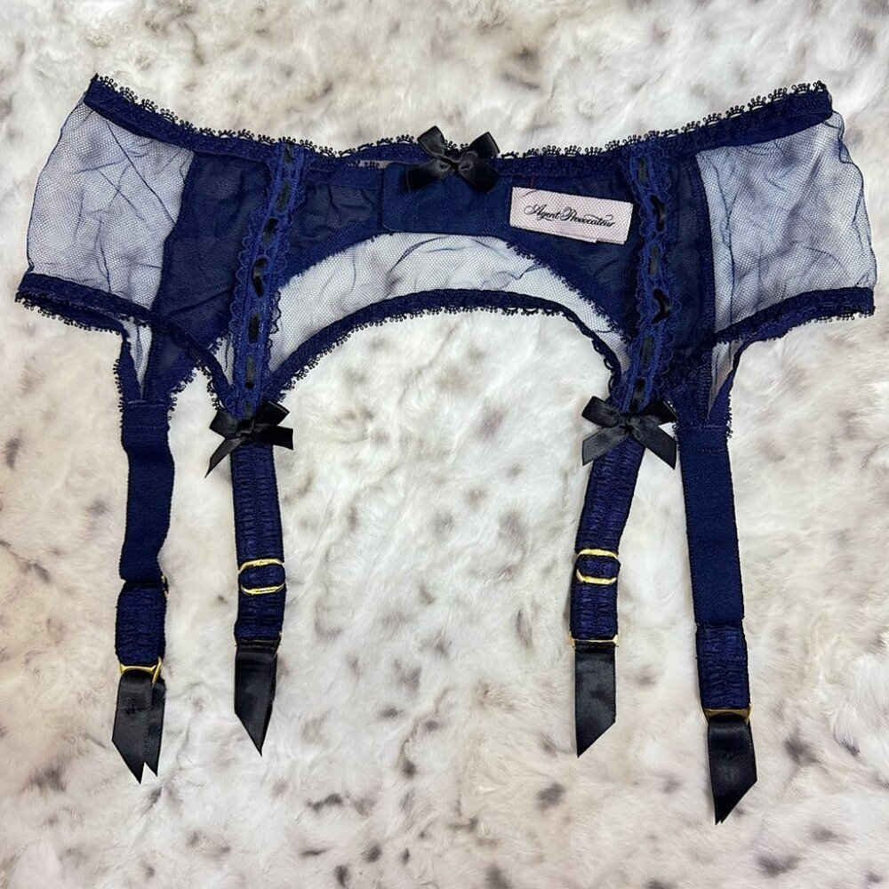 Agent Provocateur Claira Navy & Black, Suspender/Garter Belt AP4 Large New NWOT